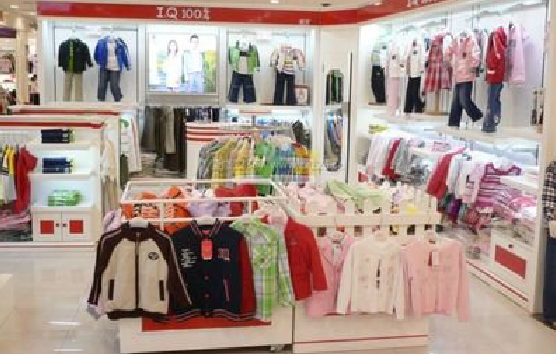 大方店面装修风格确定。